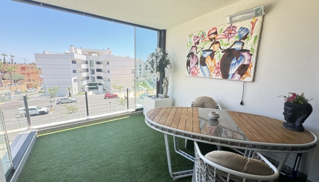 Resale - Apartment - Orihuela Costa - Villamartín