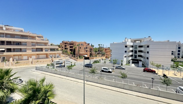 Herverkoop - Apartment - Orihuela Costa - Villamartín