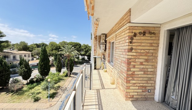 Resale - Apartment - Orihuela Costa - Punta Prima