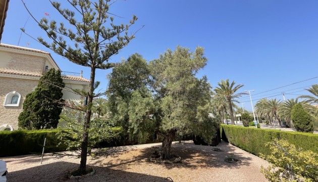 Перепродажа - отдельная вилла - Orihuela Costa - Cabo Roig