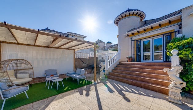 Begagnad - Fristående Villa - Orihuela Costa - Villamartín