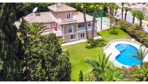 Resale - Detached Villa - Orihuela Costa - Villamartín