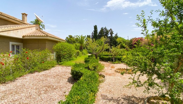 Resale - Detached Villa - Orihuela Costa - Villamartín