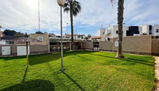 Перепродажа - Таунхаус - Orihuela Costa - Villamartín