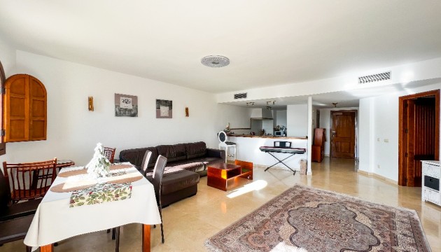 Resale - Apartment - Orihuela Costa - Punta Prima