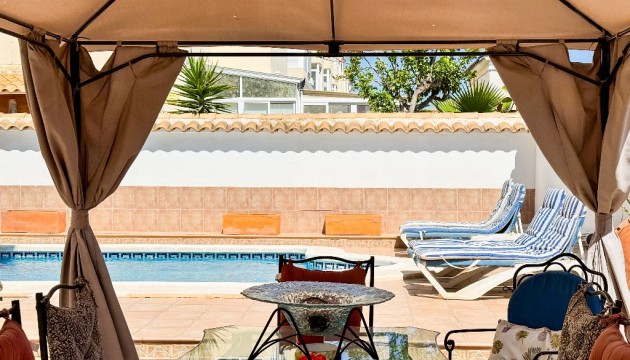 Begagnad - Fristående Villa - Orihuela Costa - Punta Prima