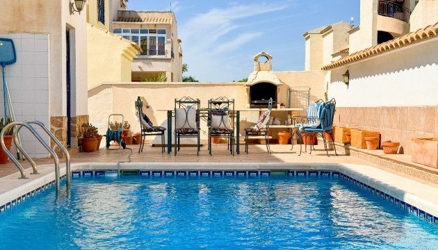 Begagnad - Fristående Villa - Orihuela Costa - Punta Prima