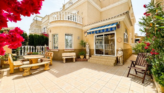 Herverkoop - Detached Villa - Orihuela Costa - Los Altos