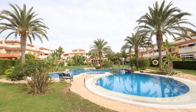 Resale - Townhouse - Orihuela Costa - Punta Prima