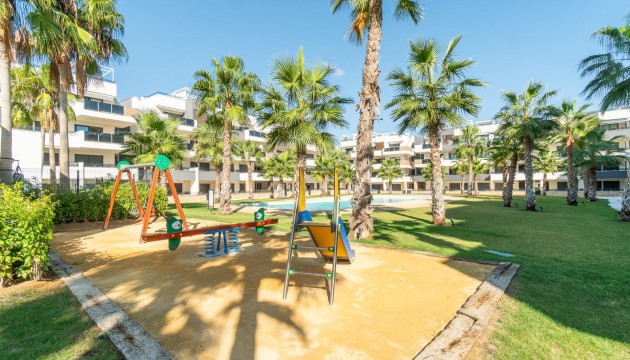 Resale - Apartment - Orihuela Costa - Las Mimosas