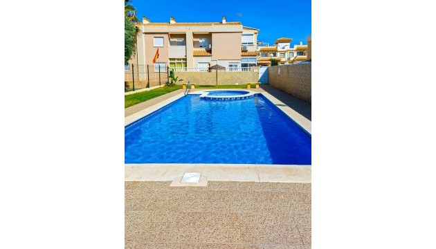 Перепродажа - Таунхаус - Torrevieja - Aguas Nuevas