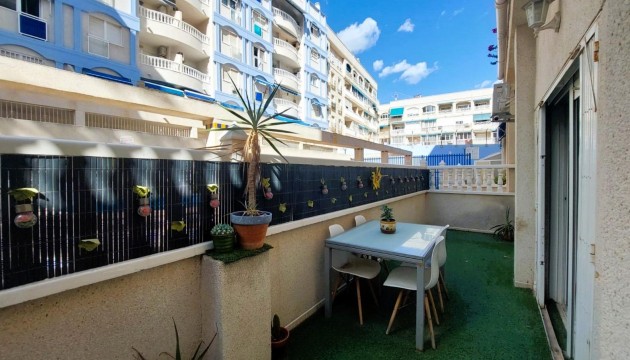 Herverkoop - Apartment - Torrevieja - Playa de los Locos