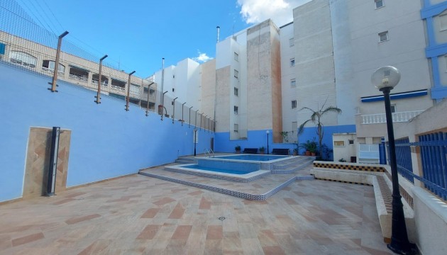 Wiederverkauf - Apartment - Torrevieja - Playa de los Locos