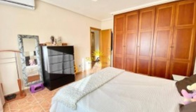 Resale - House - La Marina* - Catral*