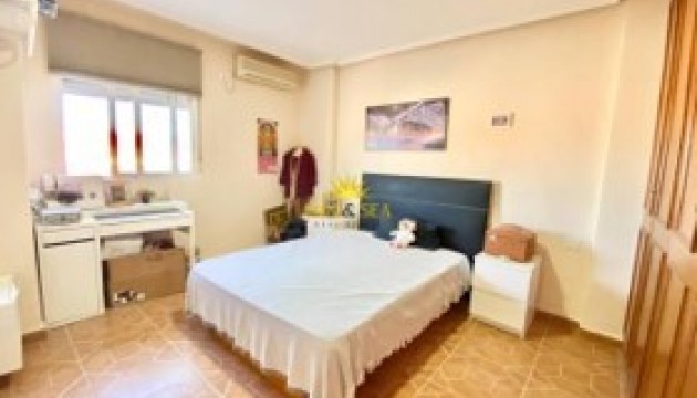 Resale - House - La Marina* - Catral*