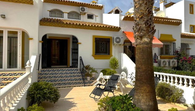 Перепродажа - Таунхаус - Orihuela Costa - Villamartín