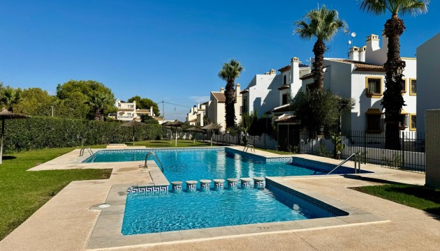 Resale - Townhouse - Orihuela Costa - Villamartín