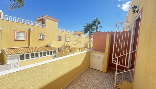 Resale - Townhouse - Orihuela Costa - Villamartín