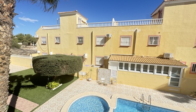 Resale - Townhouse - Orihuela Costa - Villamartín