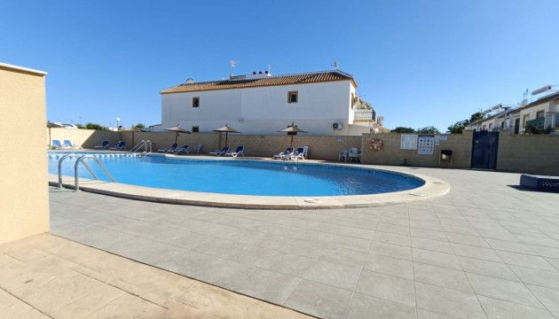 Herverkoop - Apartment - Torrevieja