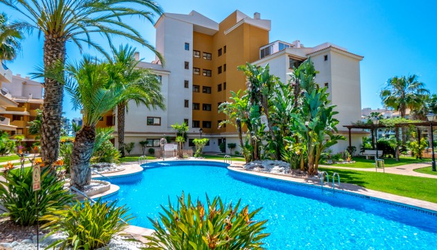 Herverkoop - Apartment - Orihuela Costa - Punta Prima