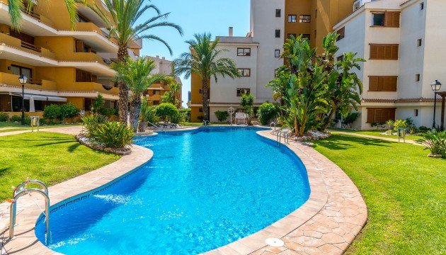 Herverkoop - Apartment - Orihuela Costa - Punta Prima