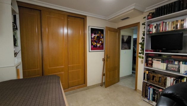 Resale - Apartment - Torrevieja