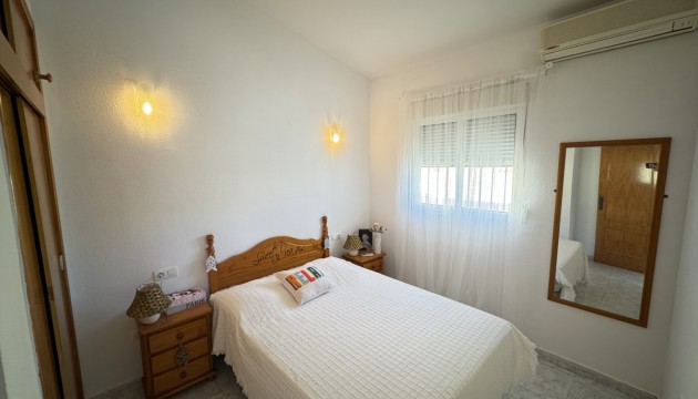 Wiederverkauf - Apartment - Orihuela Costa - Villamartín