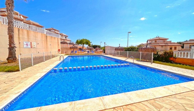 Перепродажа - Квартира - Orihuela Costa - Lomas de Cabo Roig