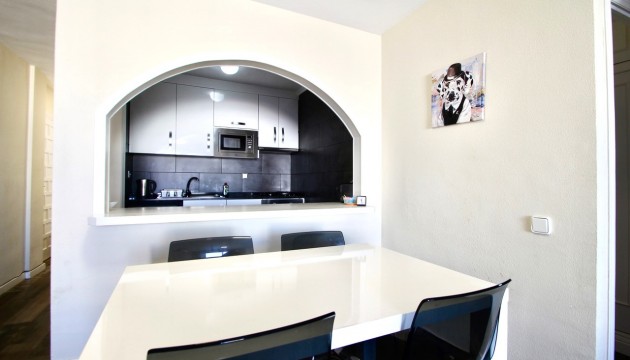 Resale - Apartment - Orihuela Costa - Villamartín