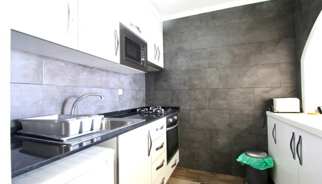 Herverkoop - Apartment - Orihuela Costa - Villamartín