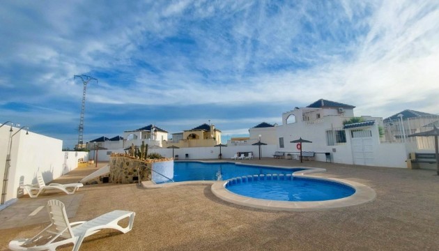 Wiederverkauf - Semi Detached Villa - Torrevieja - Los Balcones - Los Altos del Edén