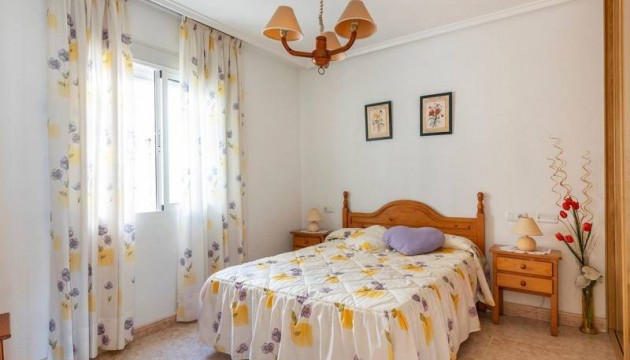 Reventa - Apartamento - Torrevieja - Playa del Cura