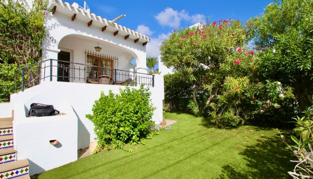 Resale - Townhouse - Orihuela Costa - Villamartín