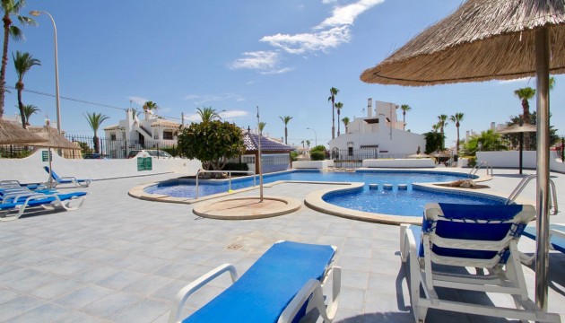 Resale - Townhouse - Orihuela Costa - Villamartín