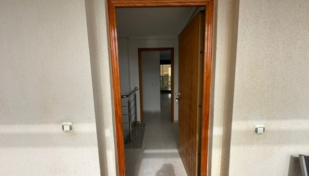 Resale - Apartment - Torrevieja - La Veleta