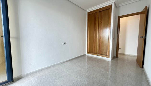 Wiederverkauf - Apartment - Torrevieja - La Veleta