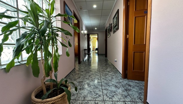 Resale - Commercial - San Javier