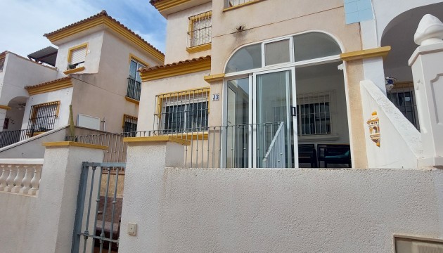 Resale - Semi Detached Villa - Orihuela Costa - Los Altos