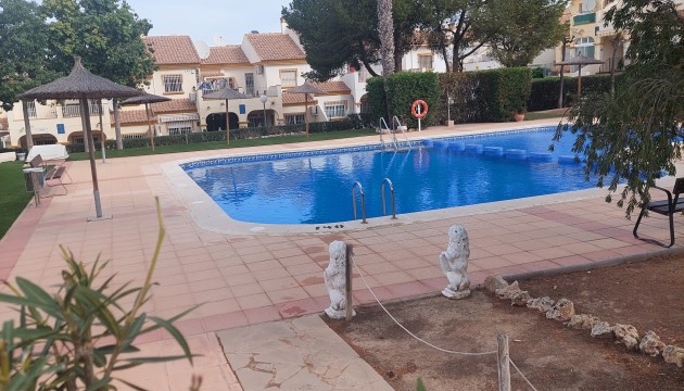 Resale - Semi Detached Villa - Orihuela Costa - Los Altos