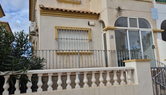 Resale - Semi Detached Villa - Orihuela Costa - Los Altos