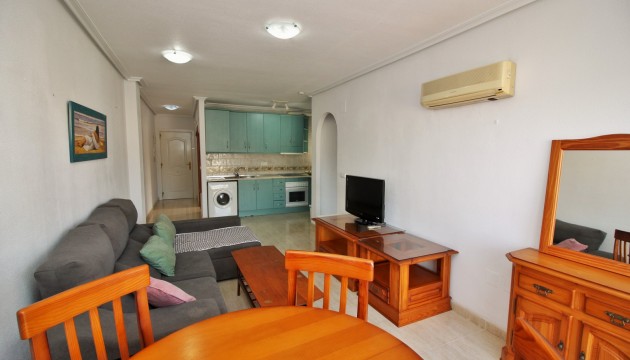 Resale - Apartment - Orihuela Costa - Villamartín