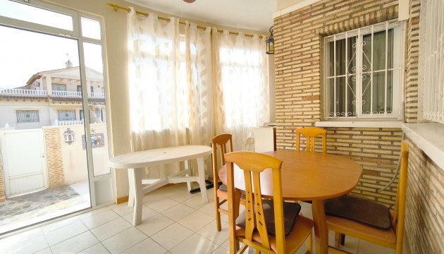 Resale - Semi Detached Villa - Orihuela Costa - Playa Flamenca