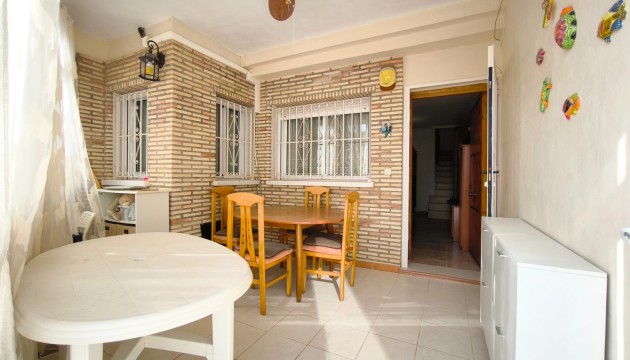 Resale - Semi Detached Villa - Orihuela Costa - Playa Flamenca