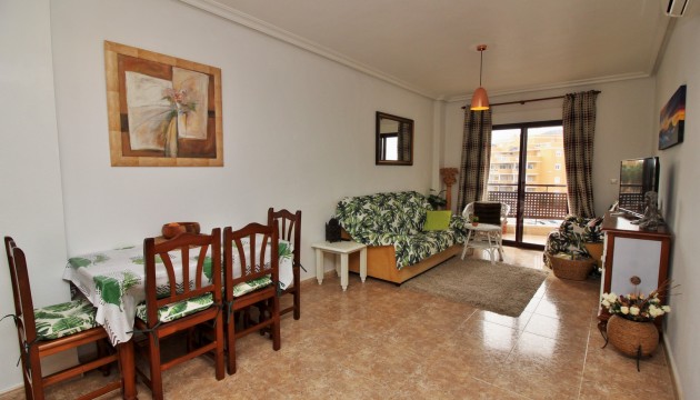 Resale - Apartment - Orihuela Costa - Cabo Roig