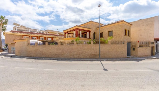 Перепродажа - отдельная вилла - Orihuela - La Aparecida