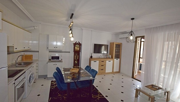 Resale - Apartment - Torrevieja - Playa de los Locos