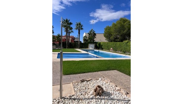 Перепродажа - Квартира - Orihuela Costa - Villamartín