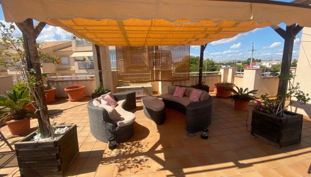 Перепродажа - Квартира - Orihuela Costa - Cabo Roig