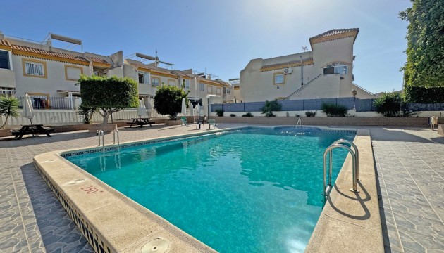 Herverkoop - Apartment - Torrevieja